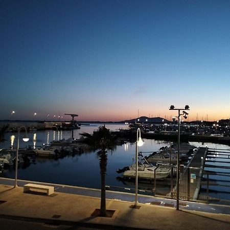 람폴라 1ª Linea De Mar Con Vista Fantastica 아파트 외부 사진